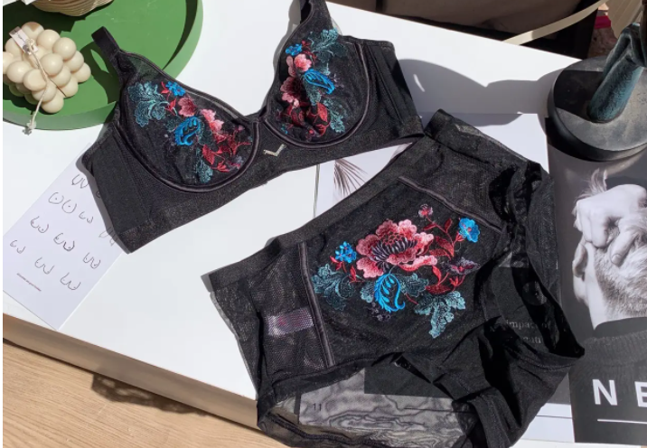 高端調整型美體內衣文胸刺繡